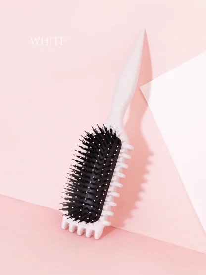 Hair Brushes with Wavy Edge Design - Image 3